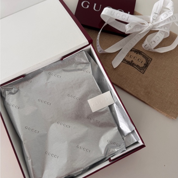 Gucci Holiday Box Set - Picture 3 of 8